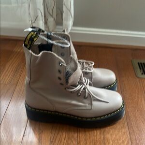 Dr. Martens Light Tan Leather Boots brand new